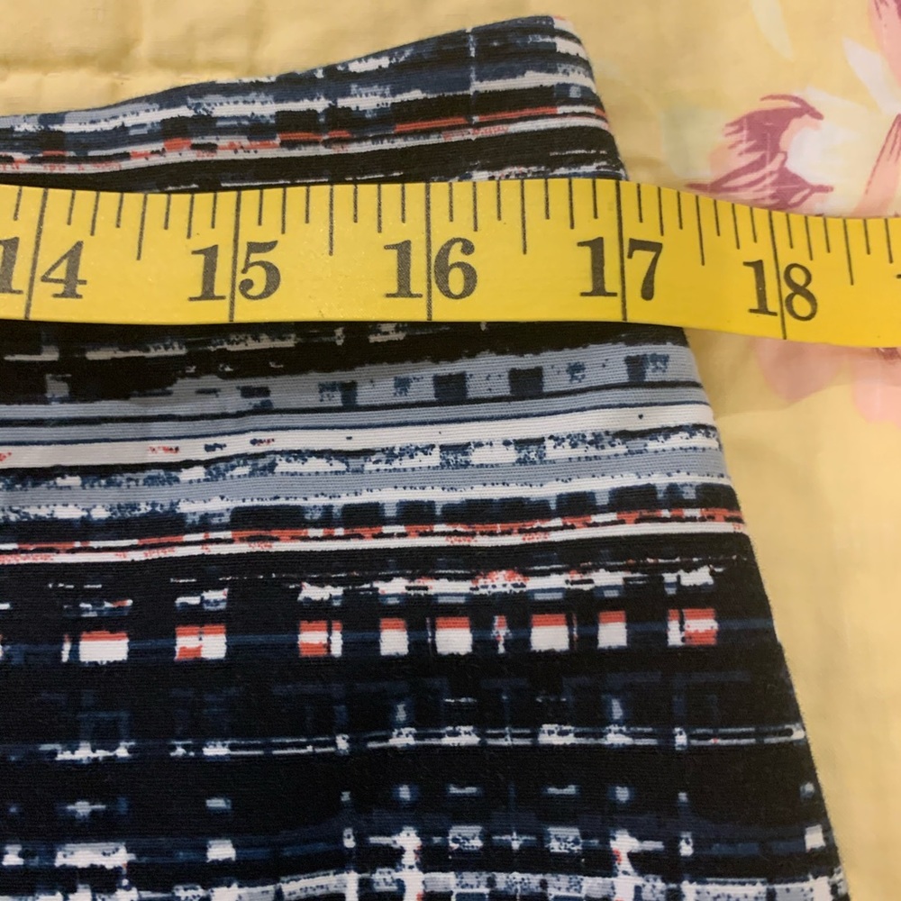 Ann Taylor Skirt - Picture 5 of 11